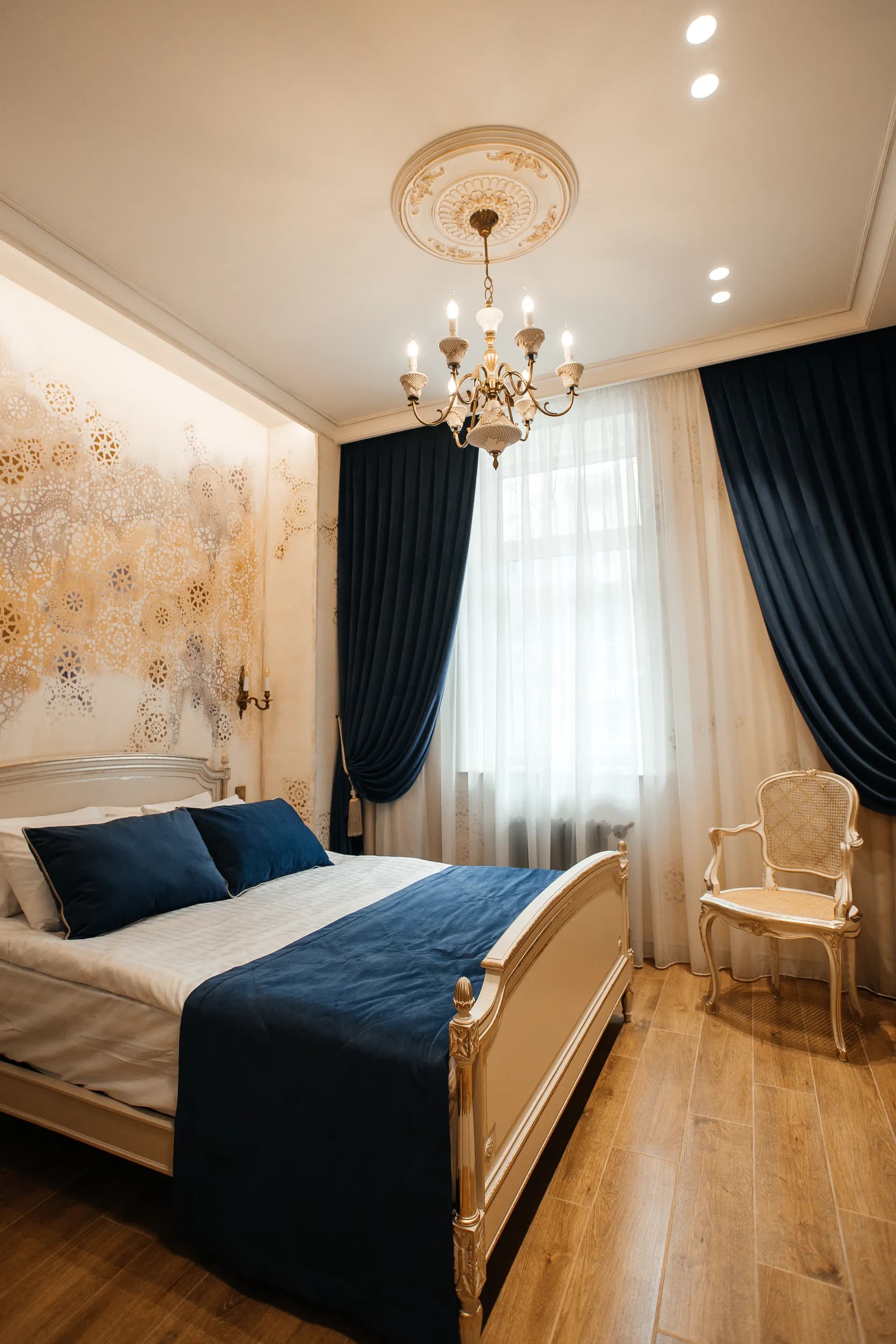 Azure Room Image by Moncastro