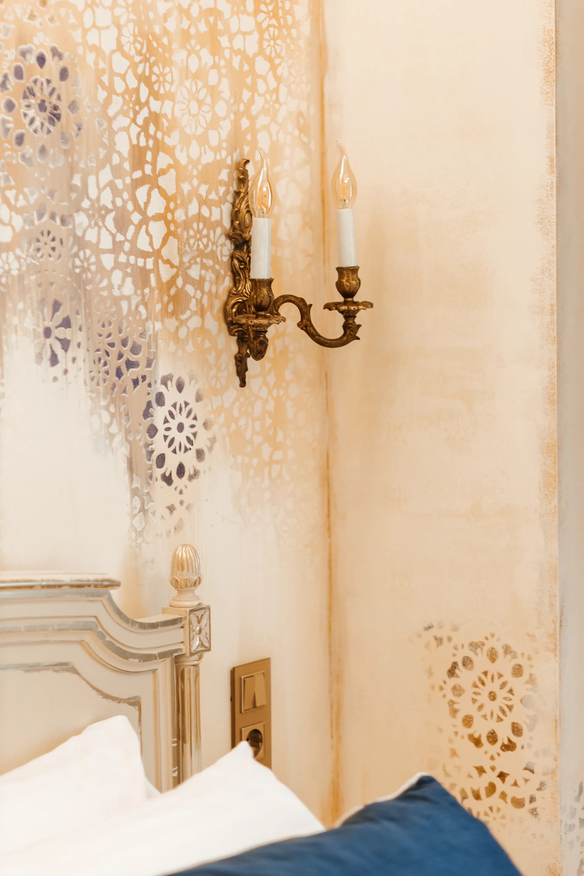 Oliva Room Image by Moncastro